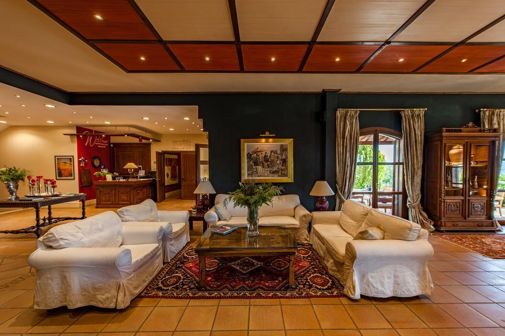 Rocabella Hellinikon Country Hotel Exterior foto